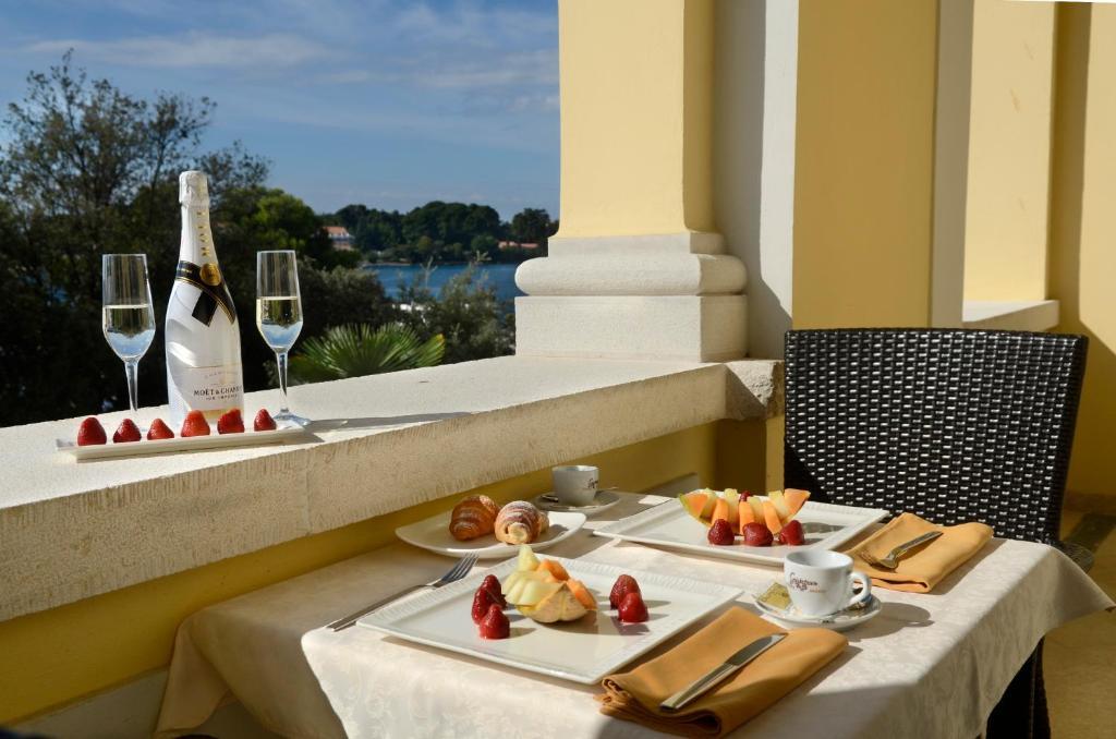 Boutique Hotel Mauro Poreč Exterior foto